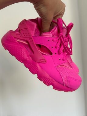 Nike Huaraches Hot Pink Athletic Sneakers Lace-Up Shoes Size 12C Toddler Girls